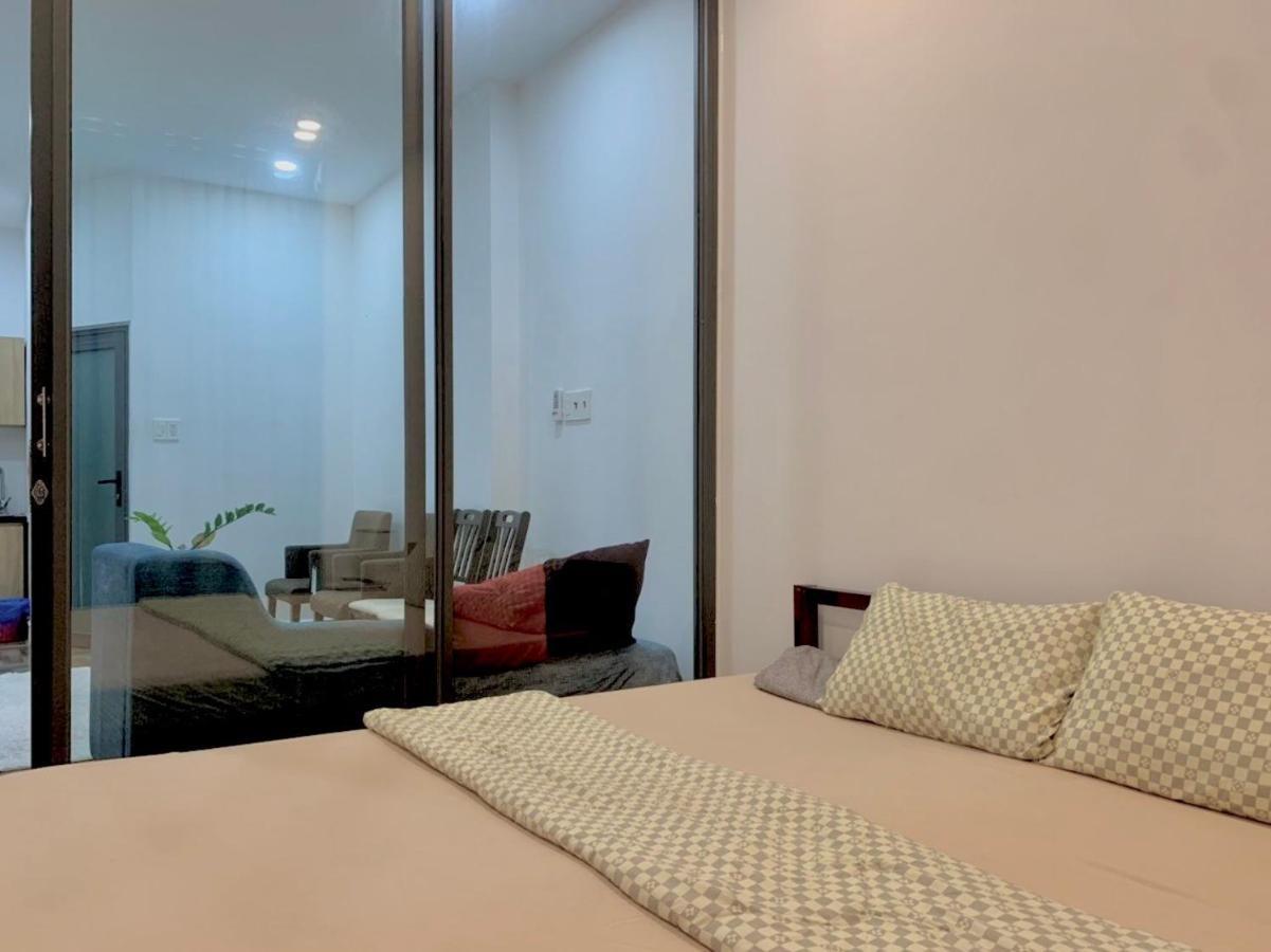Pj Hotel & Apartment - Thao Dien Ho Chi Minh-staden Exteriör bild
